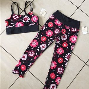 Beyond Yoga Kate Spade Floral Set Legging + Bra Sm